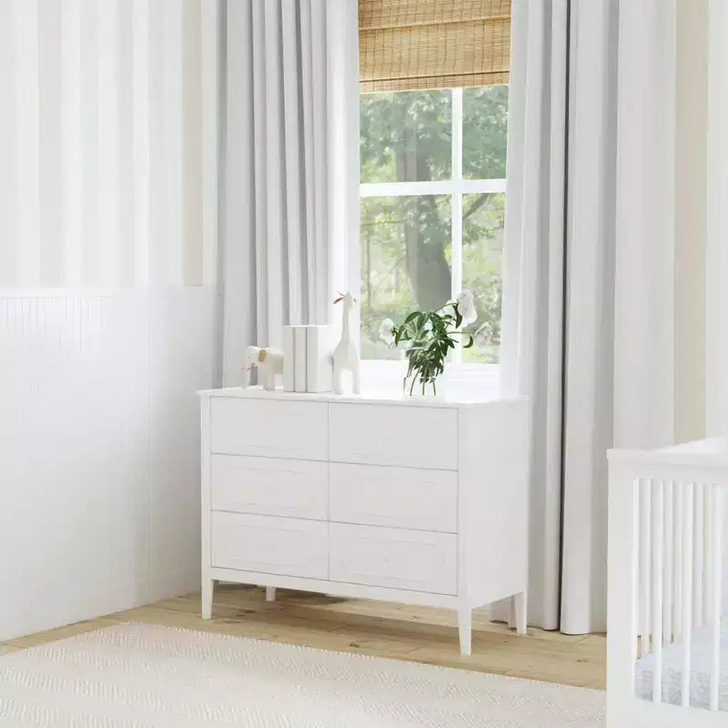 daVinci Chloe Regency 6-Drawer Dresser